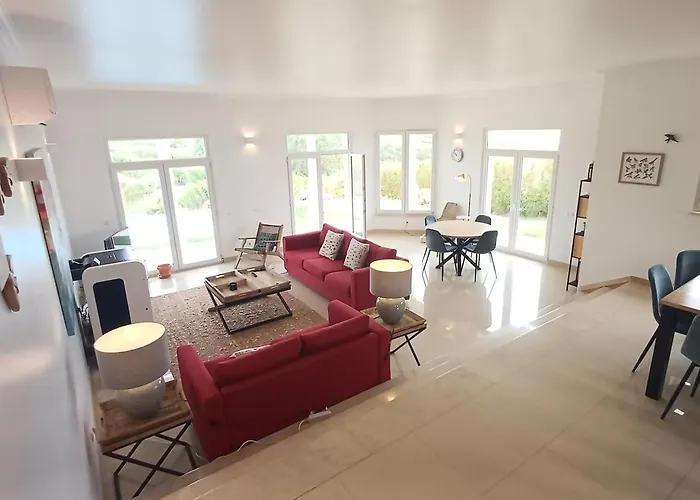 Villa Casa Condor - Moradia Com Piscina A 5 Min Da Lourinha (Lisbon)